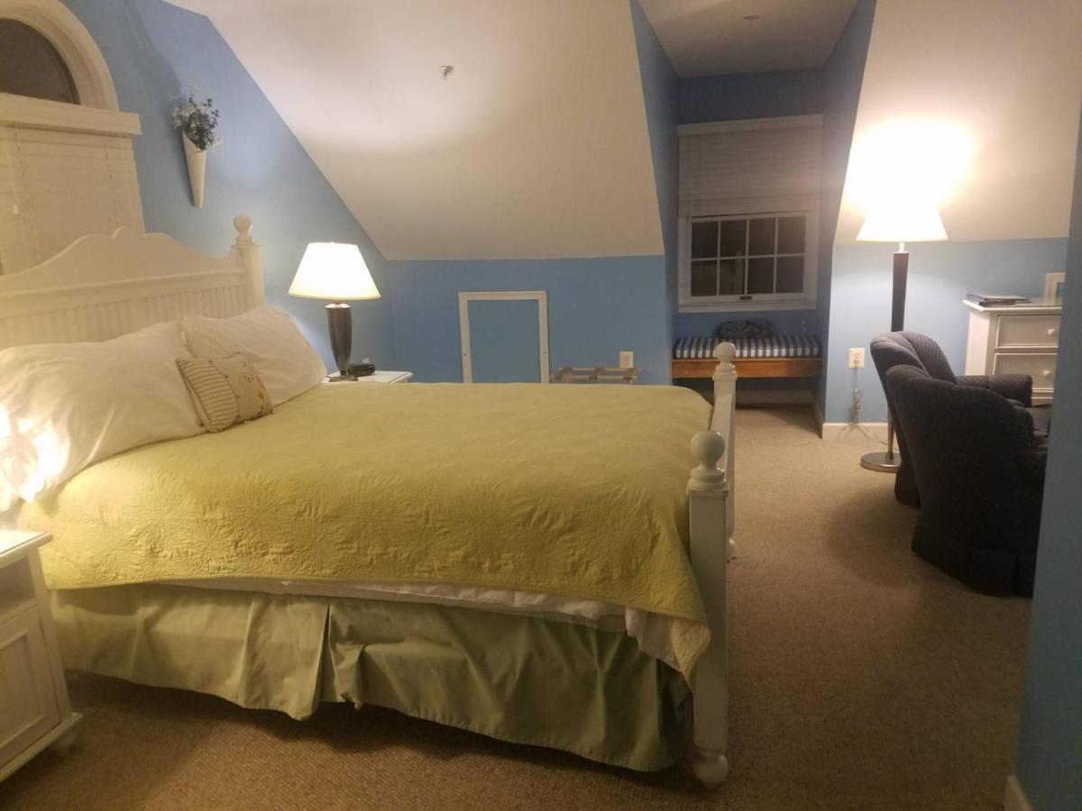Blue Heron Inn - A Bed And Breakfast Llc Соломонс Екстериор снимка